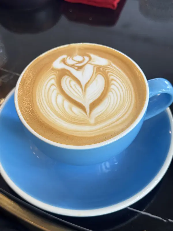 Latte art rosetta